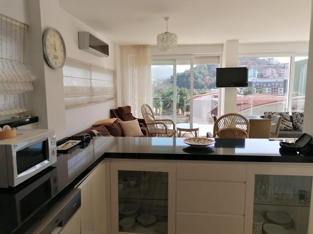 Квартира в Конаклы, Турция, 220 м² - фото 4