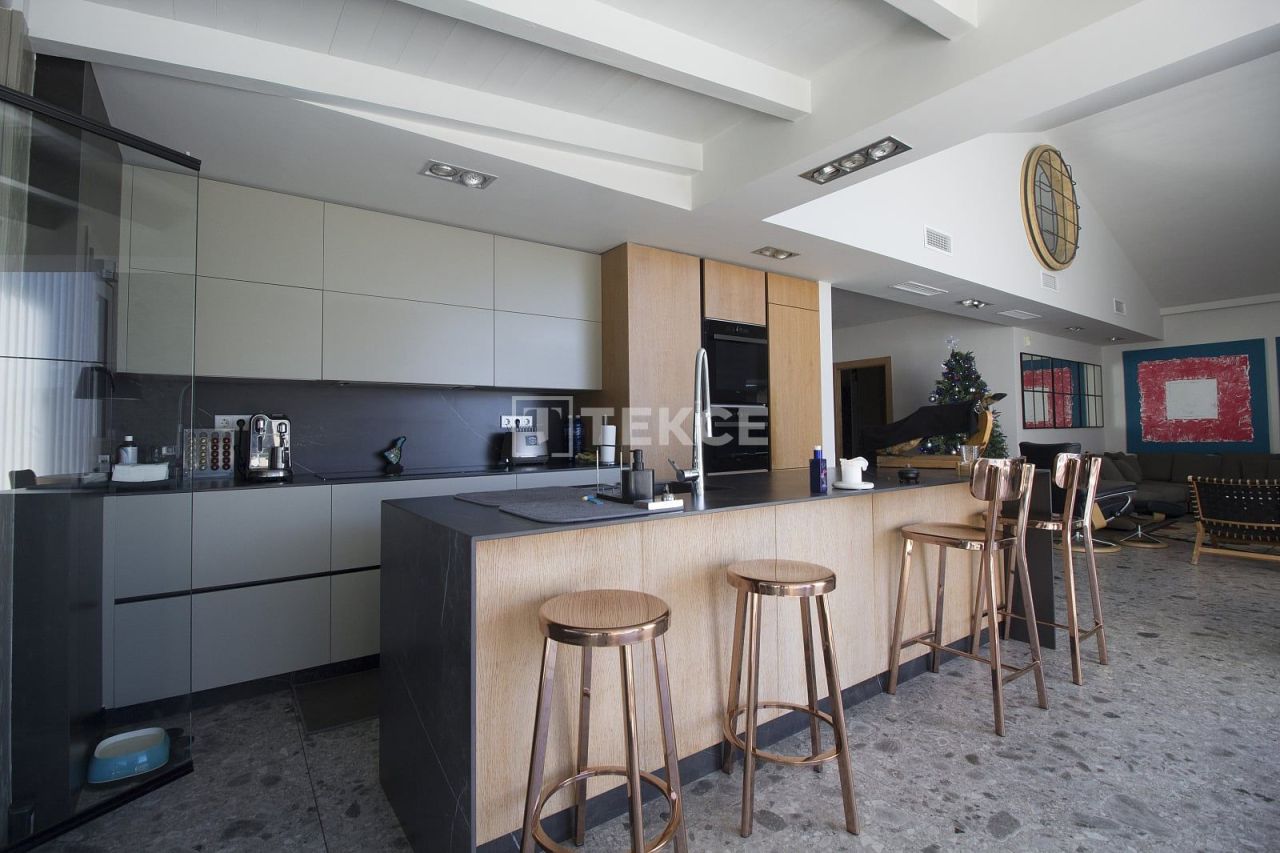 Вилла в Бенальмадене, Испания, 235 м² - фото 7