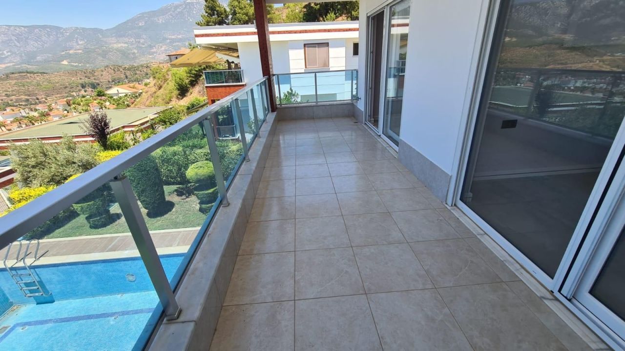 Вилла в Алании, Турция, 300 м² - фото 5