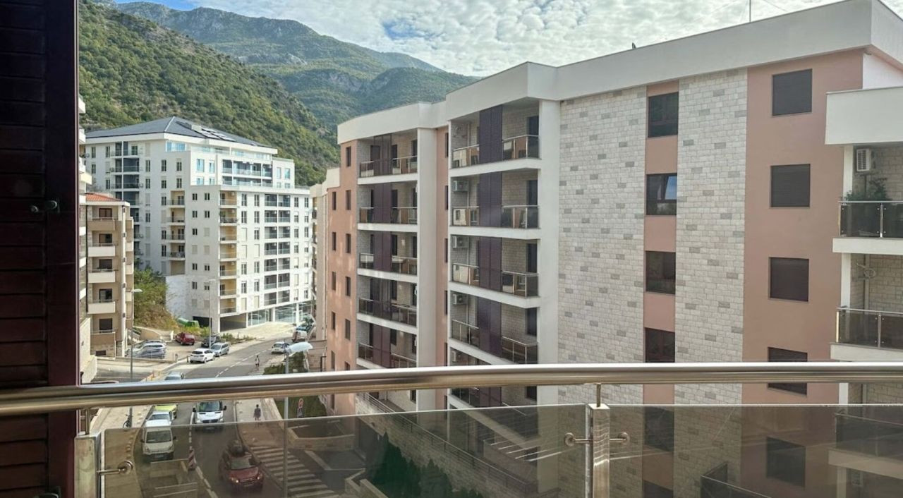 Квартира в Бечичи, Черногория, 88 м² - фото 13