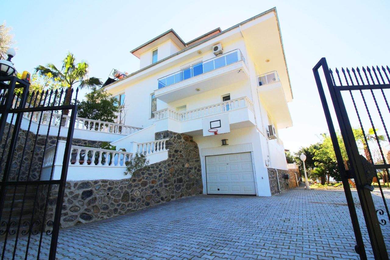 Вилла в Алании, Турция, 560 м² - фото 6