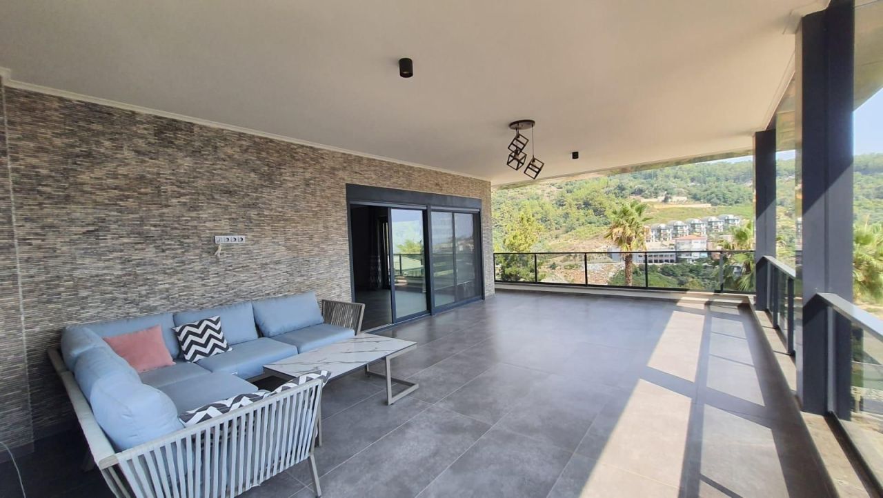 Вилла в Алании, Турция, 300 м² - фото 6