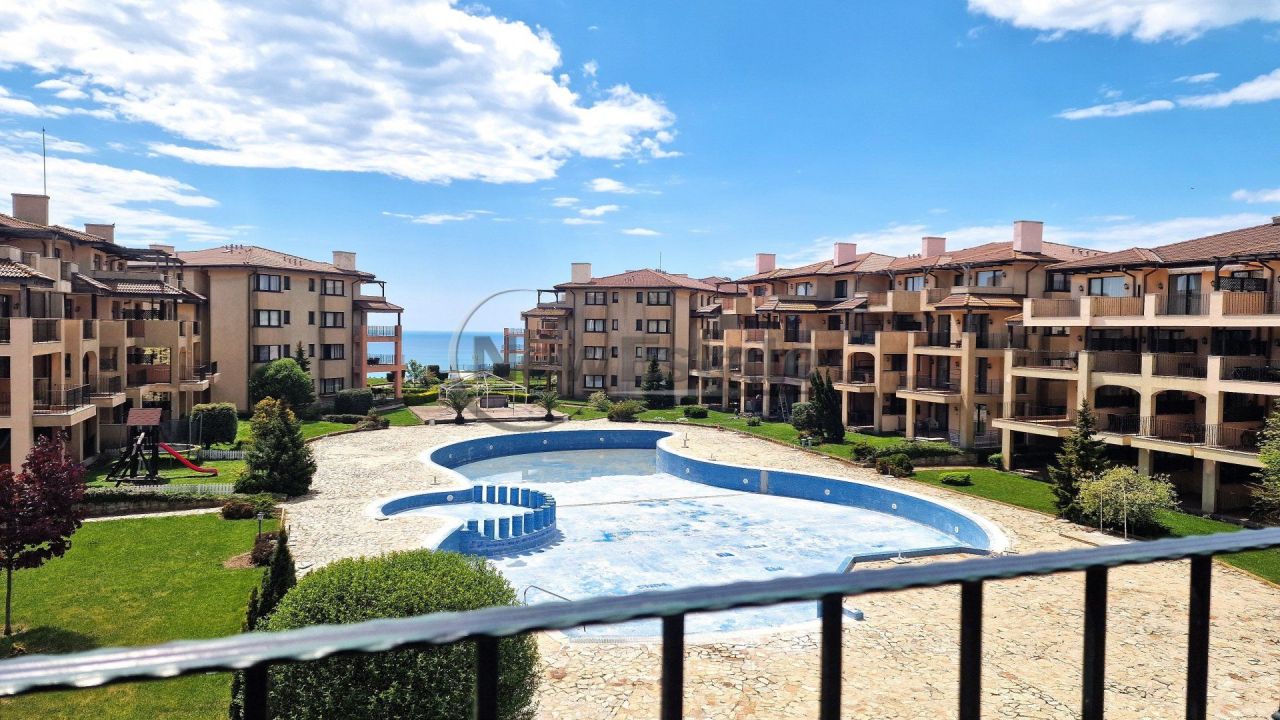 Студия в Тополе, Болгария, 45 м² - фото 1