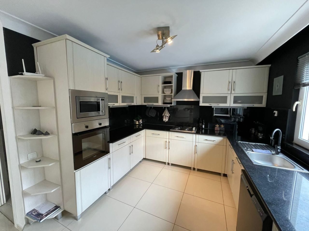 Квартира в Алании, Турция, 220 м² - фото 6