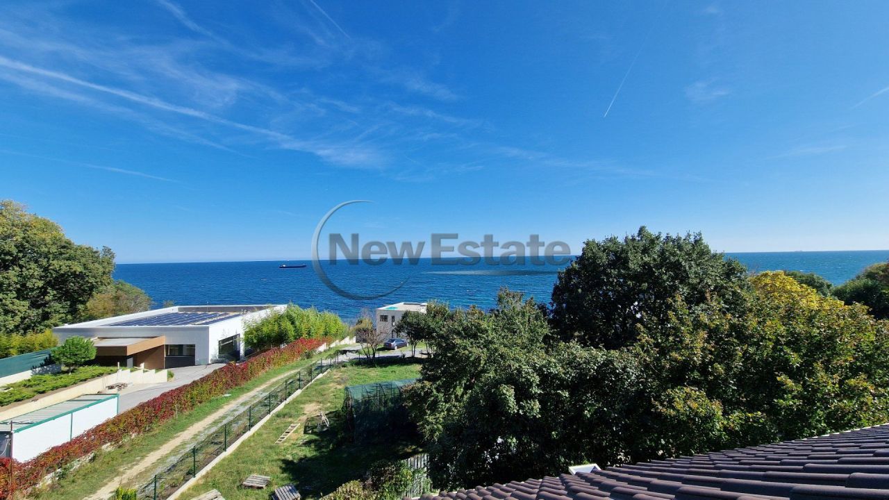 Апартаменты в Варне, Болгария, 156 м² - фото 2