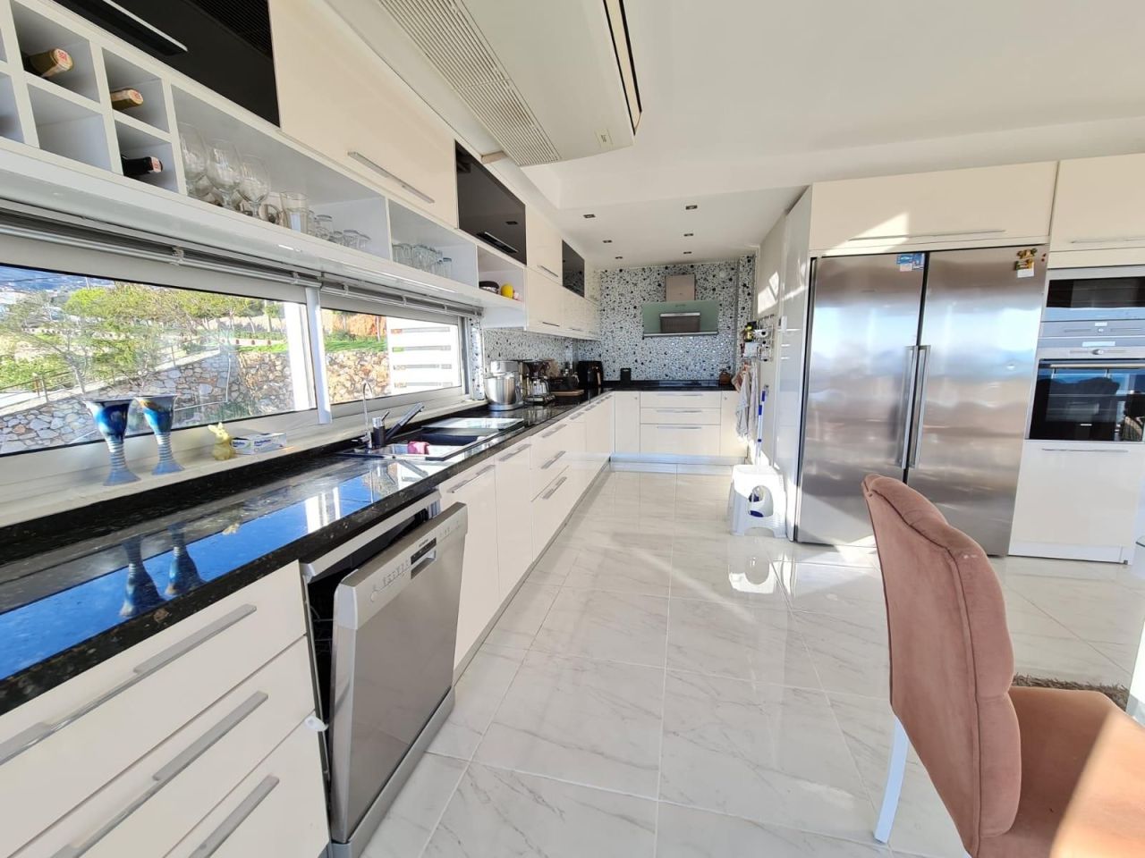 Вилла в Алании, Турция, 350 м² - фото 6