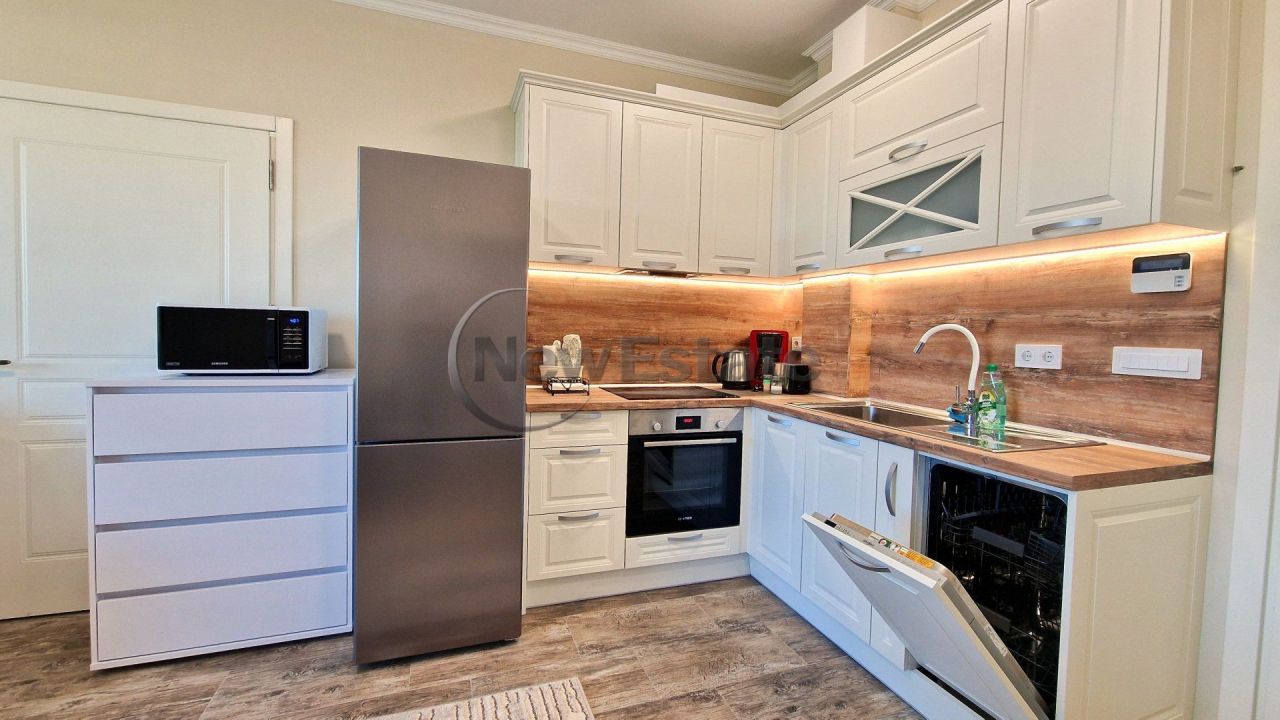 Апартаменты в Варне, Болгария, 156 м² - фото 9