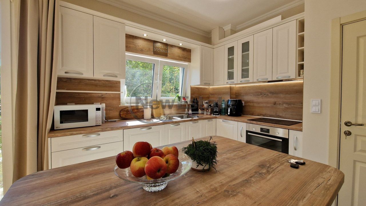 Апартаменты в Варне, Болгария, 160 м² - фото 11