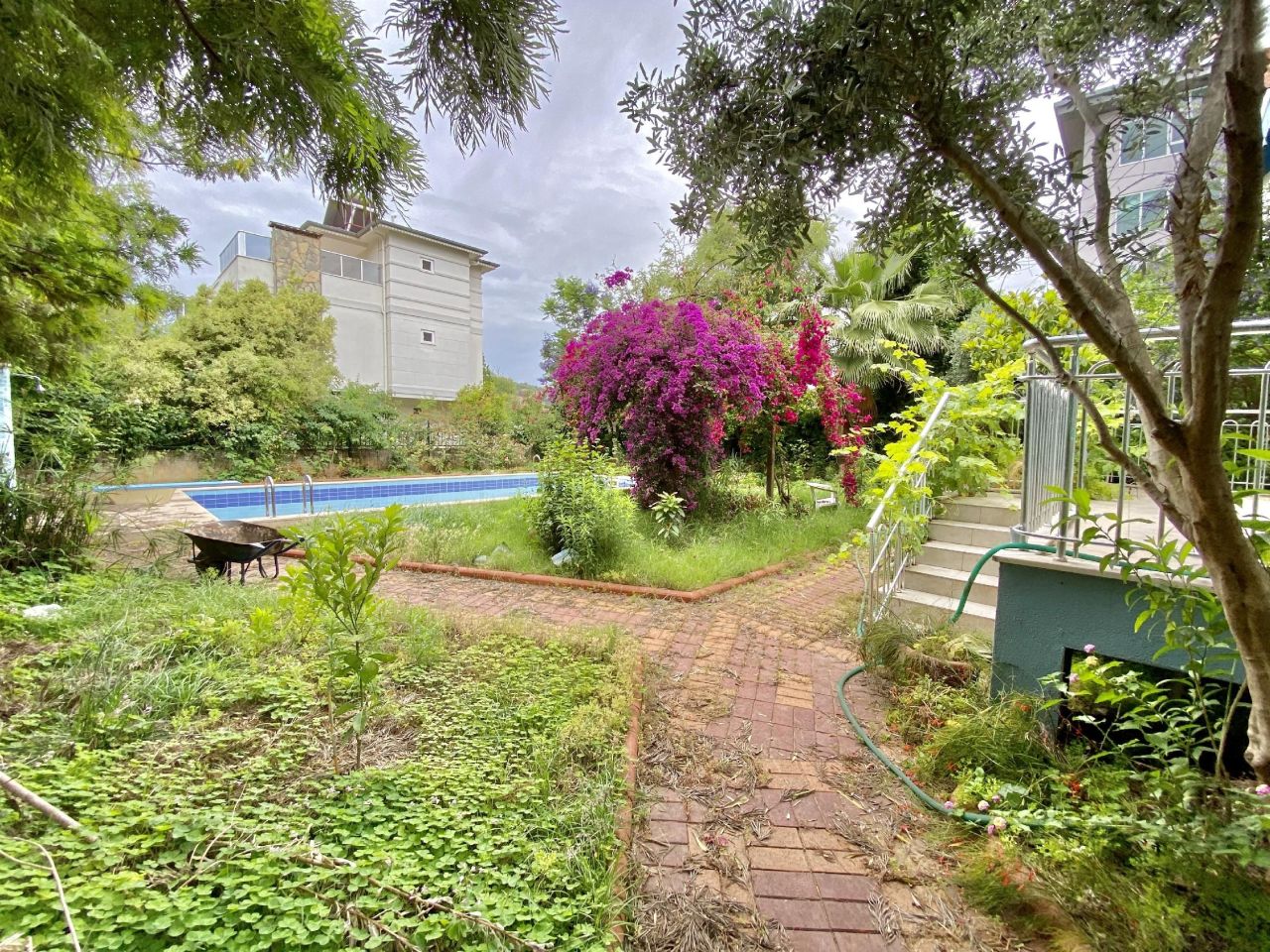 Вилла в Кестеле, Турция, 323 м² - фото 6