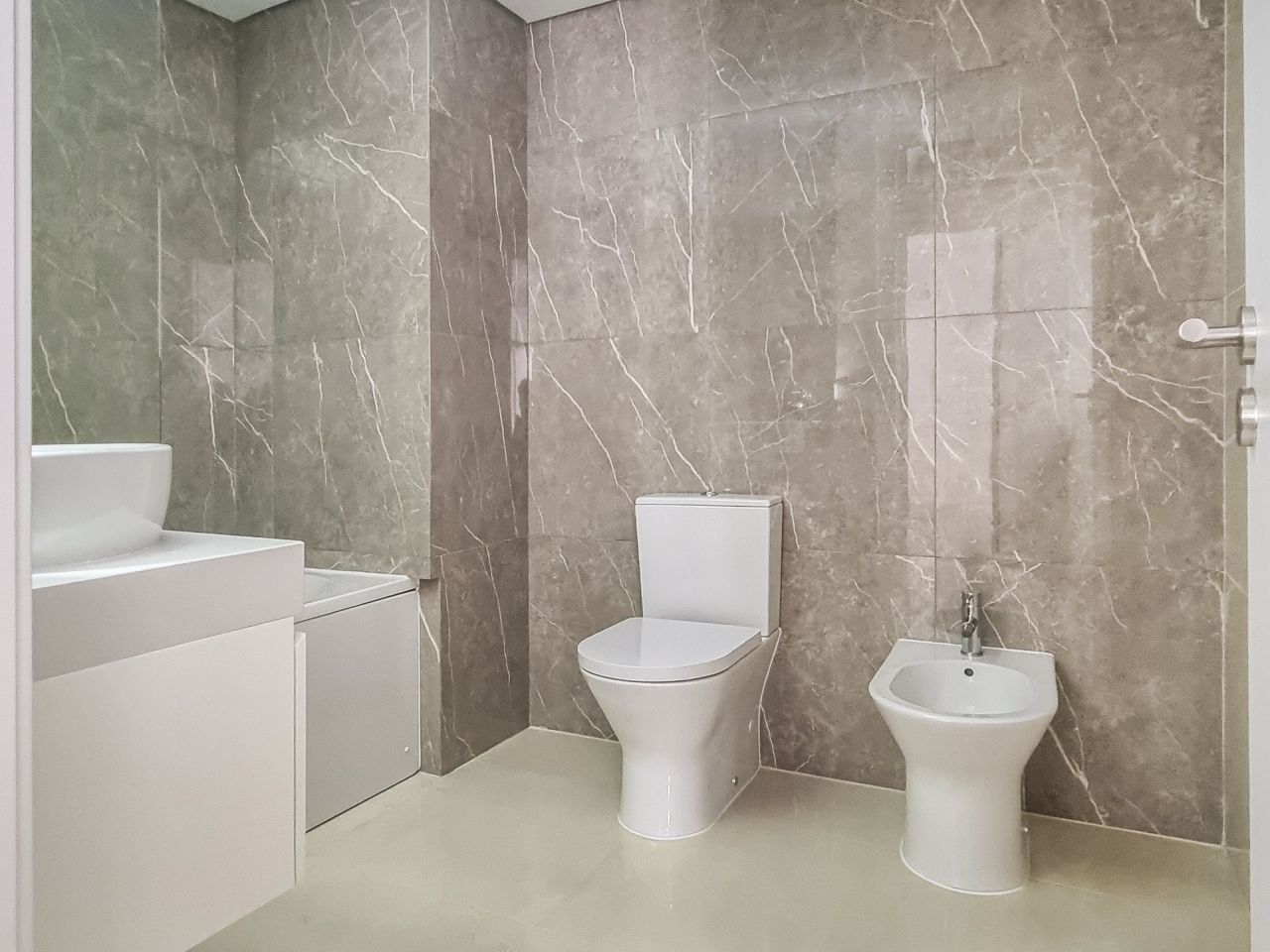 Квартира в Лиссабоне, Португалия, 130 м² - фото 10