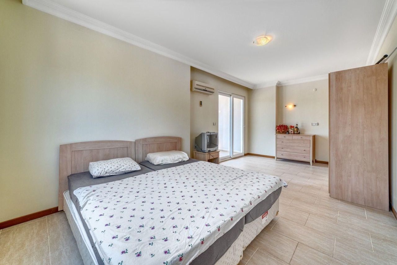 Квартира в Алании, Турция, 130 м² - фото 7