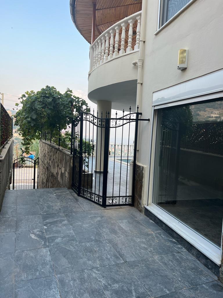 Вилла в Алании, Турция, 375 м² - фото 7