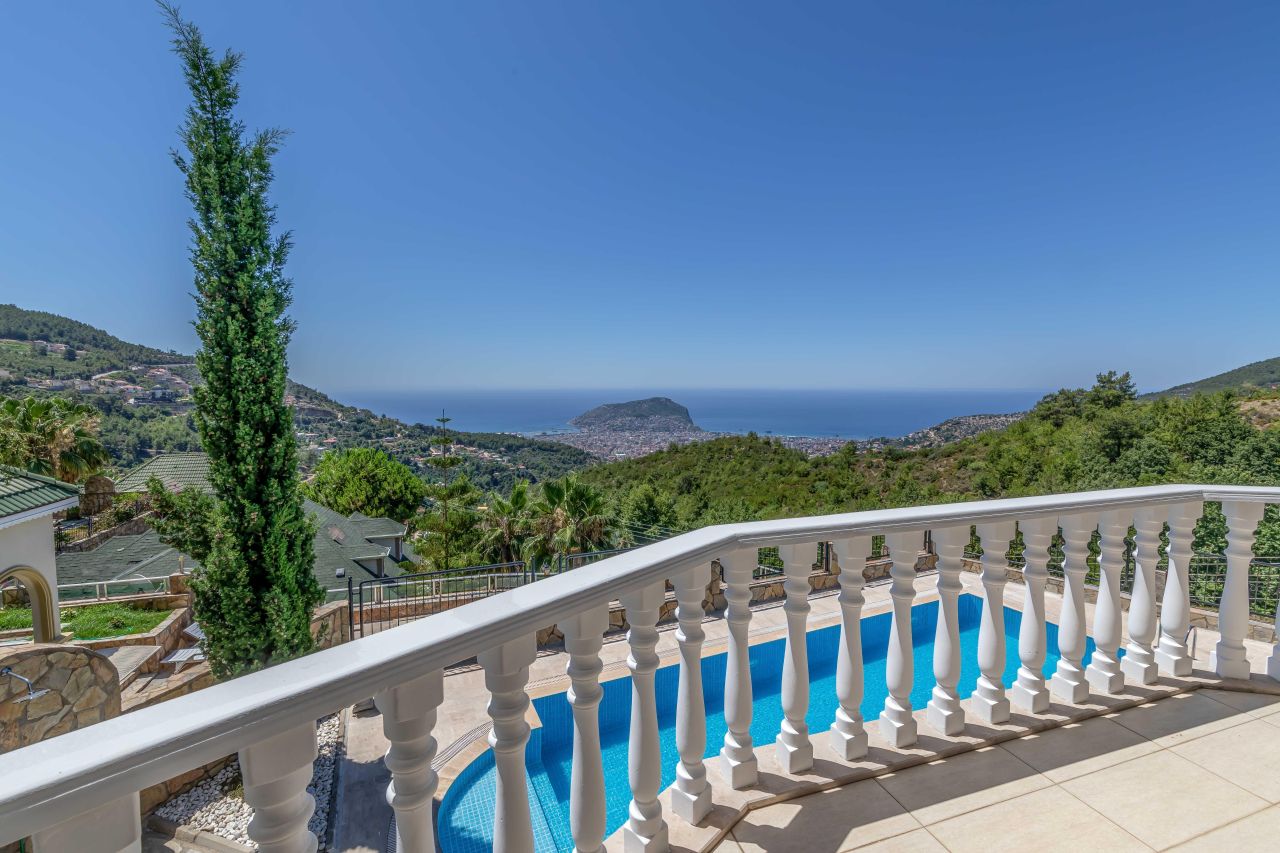 Вилла в Алании, Турция, 300 м² - фото 7