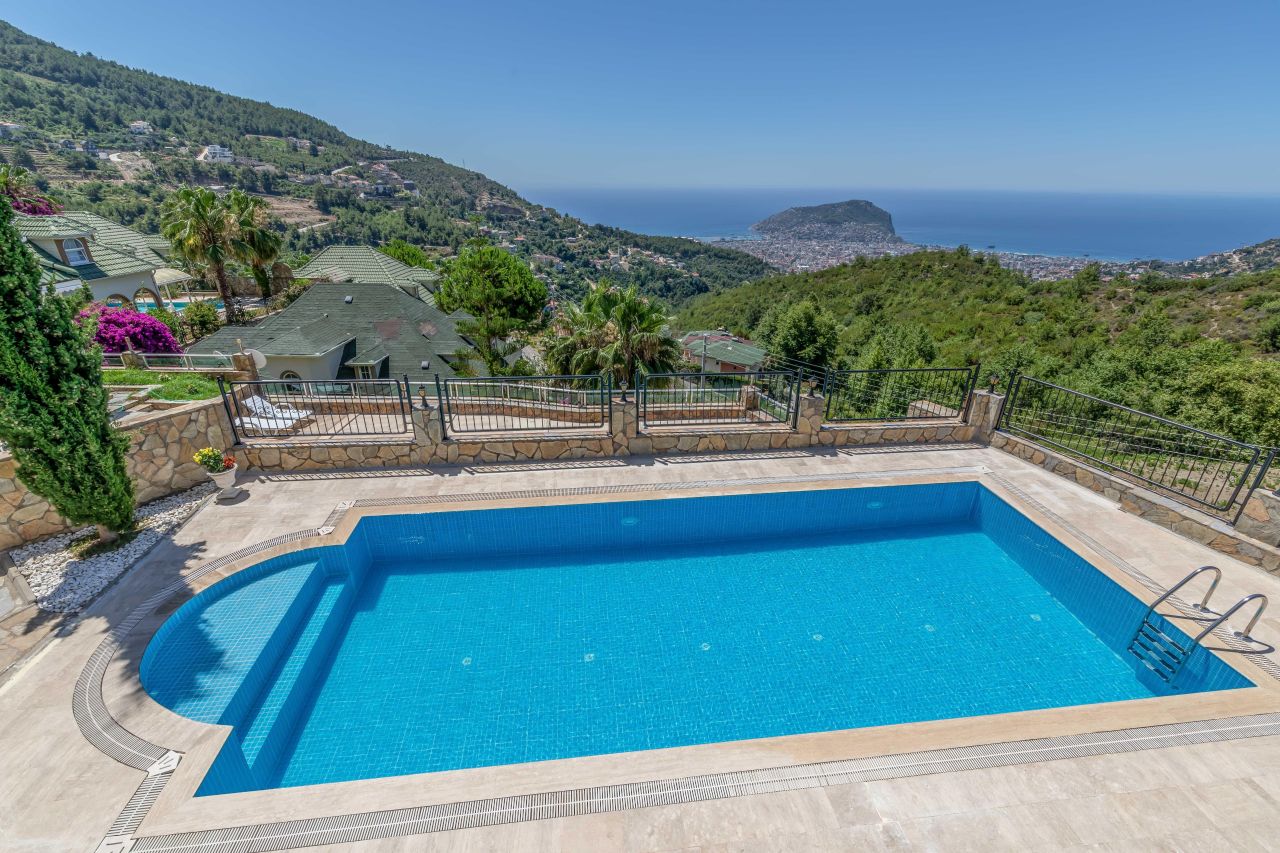 Вилла в Алании, Турция, 300 м² - фото 8