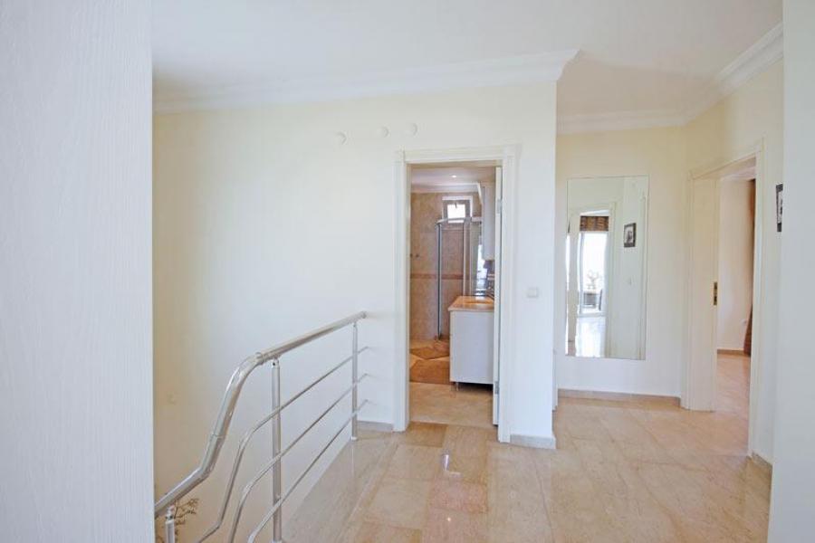 Вилла в Алании, Турция, 265 м² - фото 8