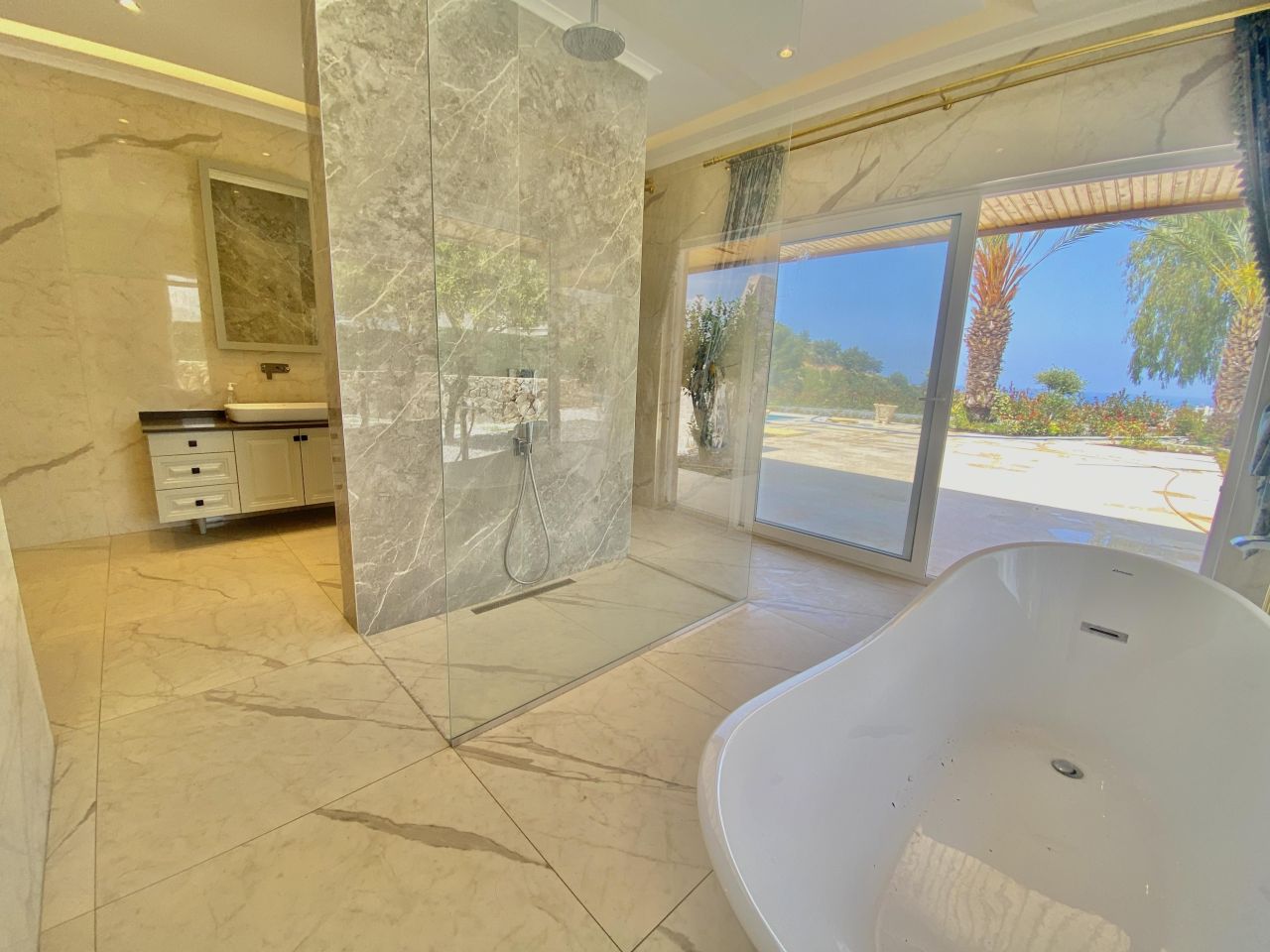 Вилла в Алании, Турция, 536 м² - фото 8