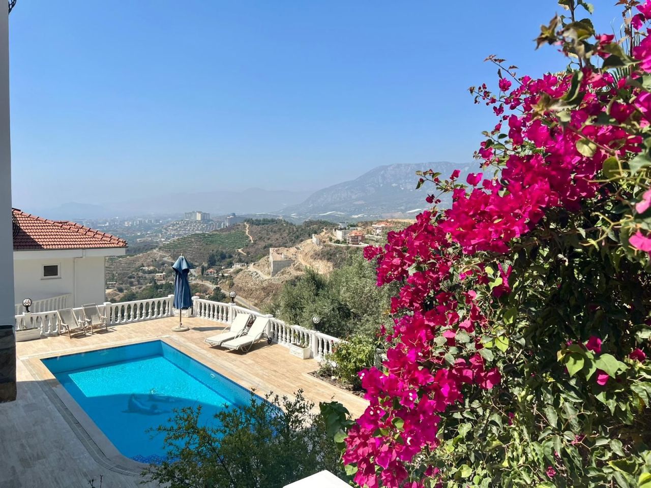 Вилла в Алании, Турция, 250 м² - фото 8