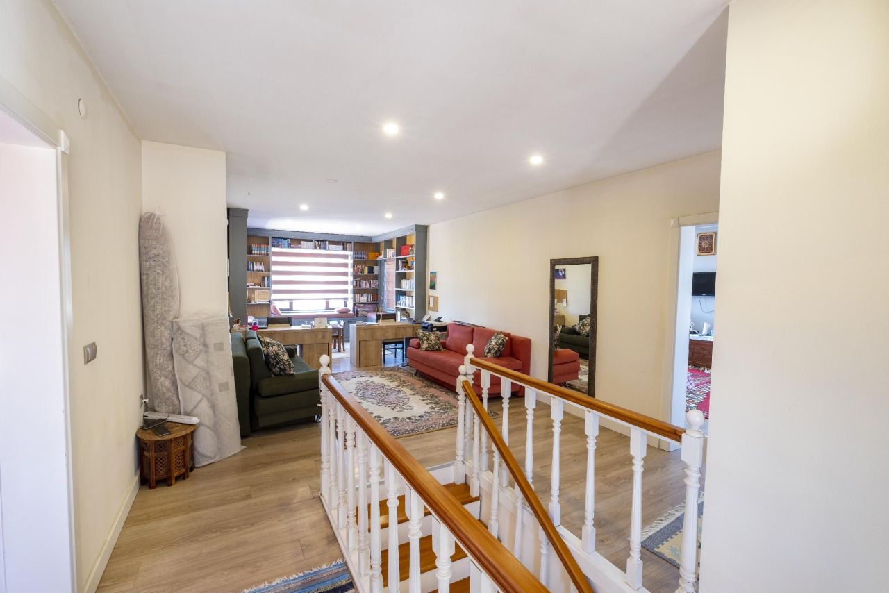 Вилла в Алании, Турция, 280 м² - фото 8