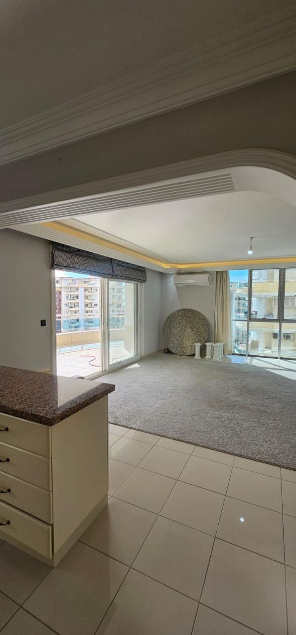 Квартира в Алании, Турция, 180 м² - фото 9