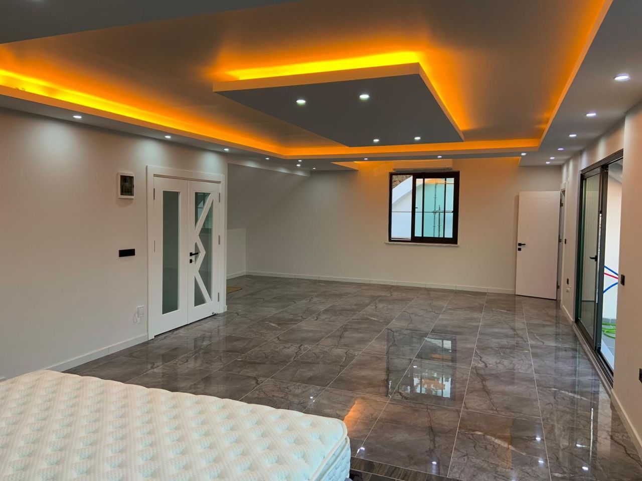 Вилла в Алании, Турция, 350 м² - фото 9