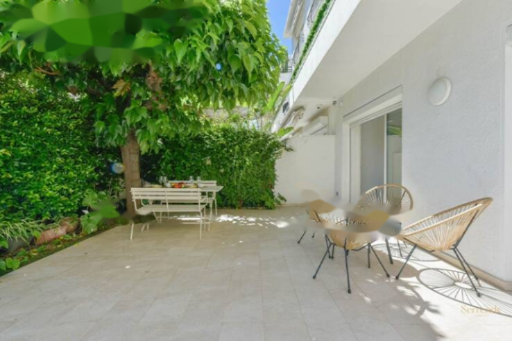 Квартира в Каннах, Франция, 55 м² - фото 1