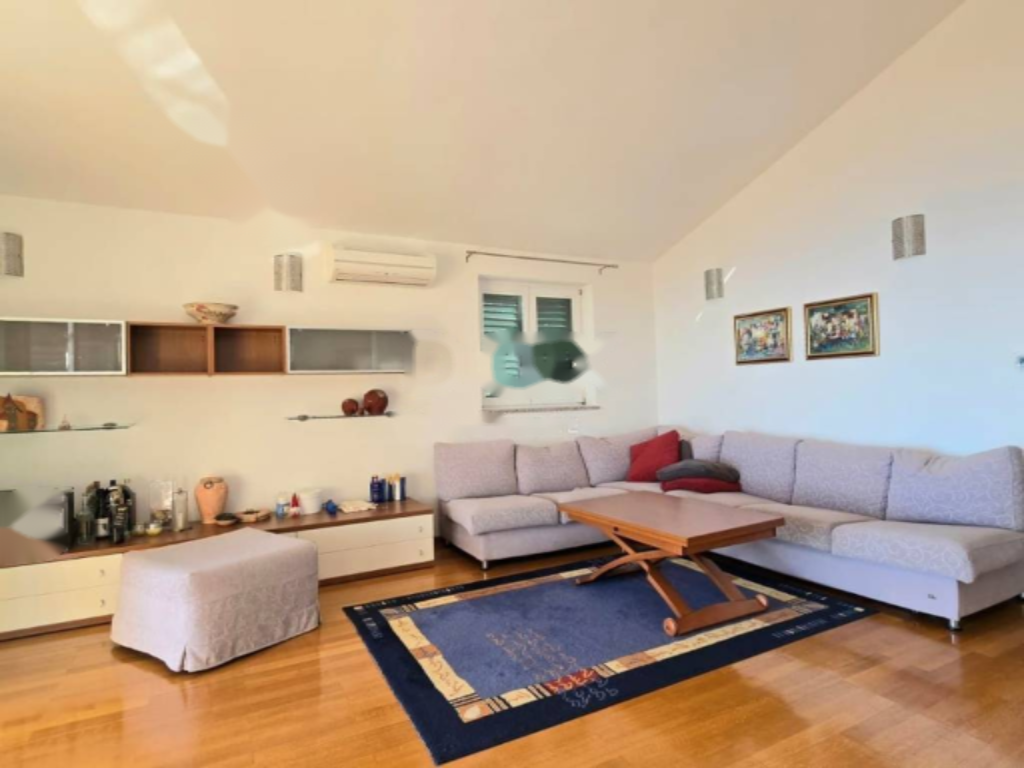 Квартира в Опатии, Хорватия, 93 м² - фото 1