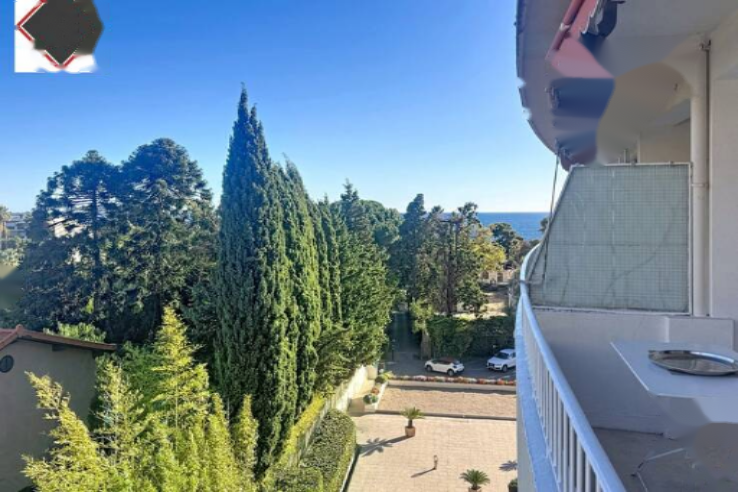 Квартира в Каннах, Франция, 45 м² - фото 1