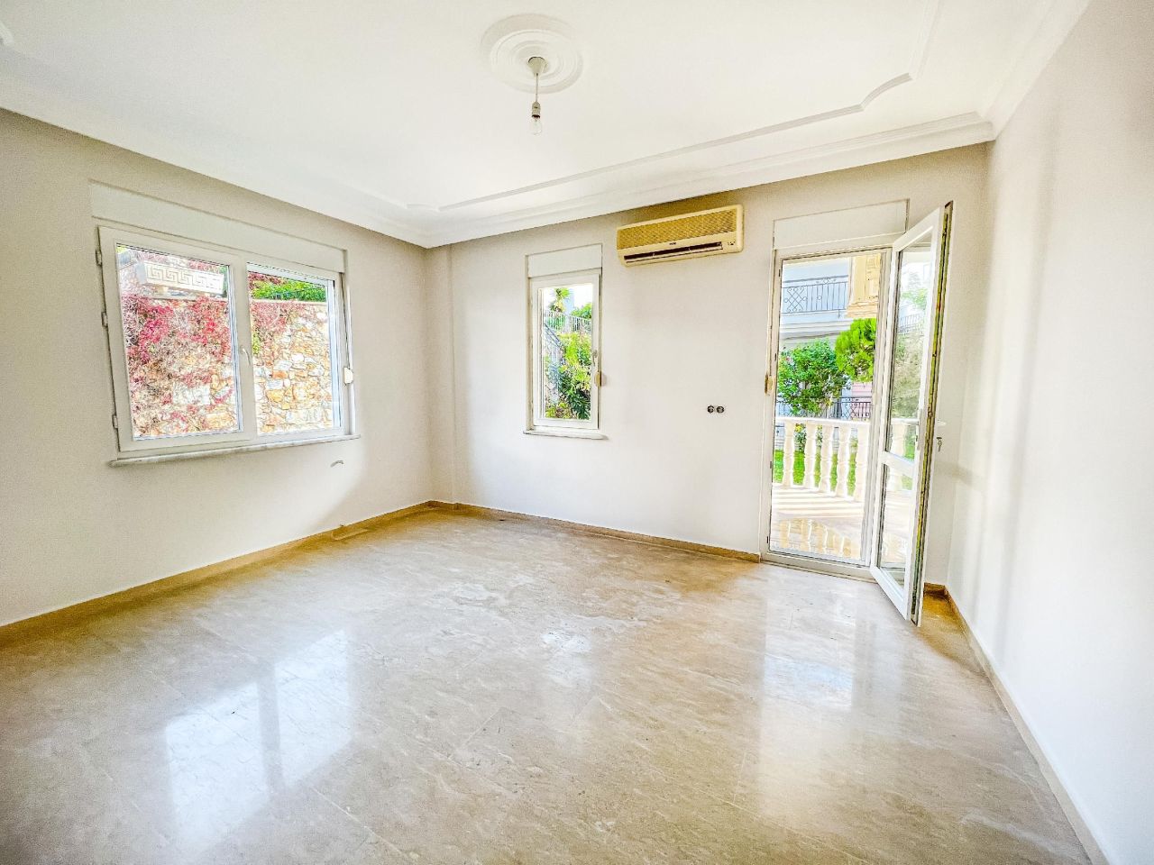 Вилла в Конаклы, Турция, 310 м² - фото 9