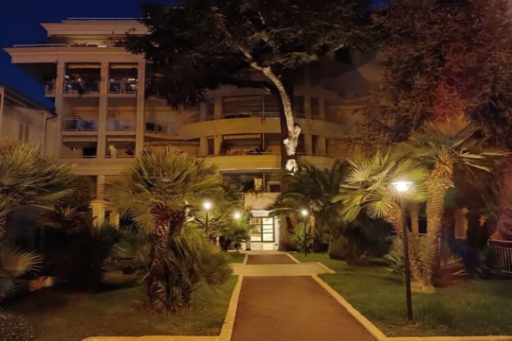 Квартира в Каннах, Франция, 31 м² - фото 1