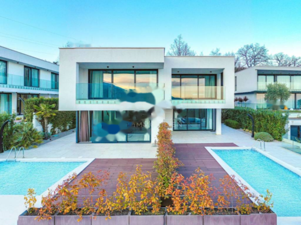 Квартира в Опатии, Хорватия, 319 м² - фото 1