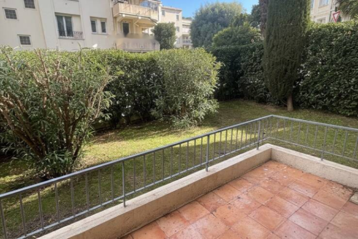 Квартира в Каннах, Франция, 79 м² - фото 1