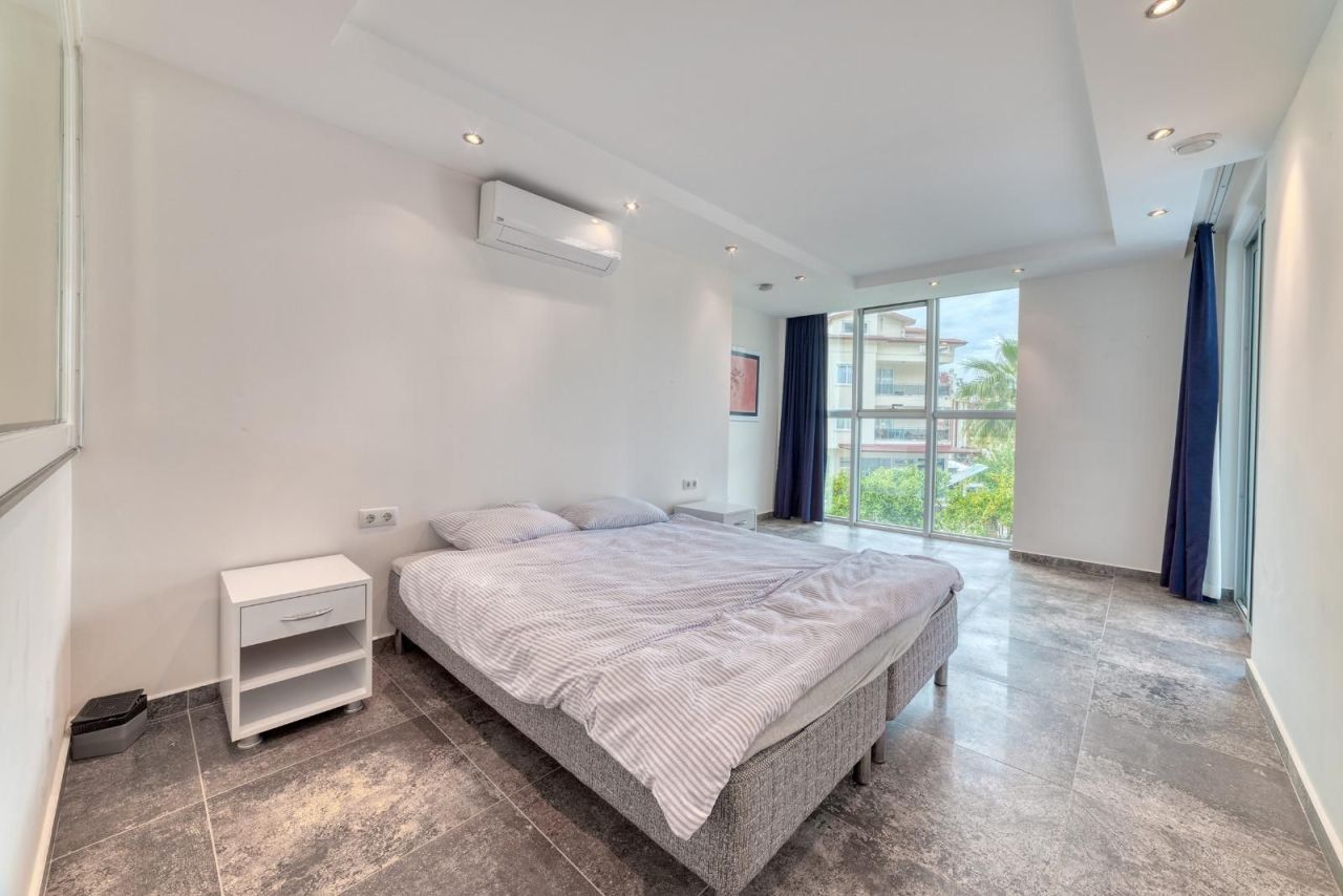 Квартира в Алании, Турция, 140 м² - фото 9