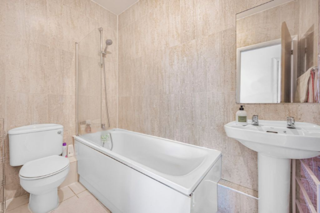 Квартира в Лондоне, Великобритания, 57 м² - фото 2