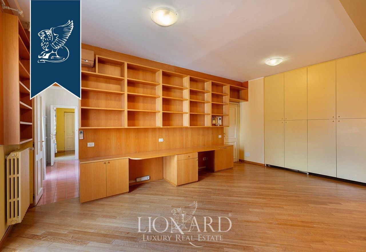 Апартаменты в Милане, Италия, 470 м² - фото 7