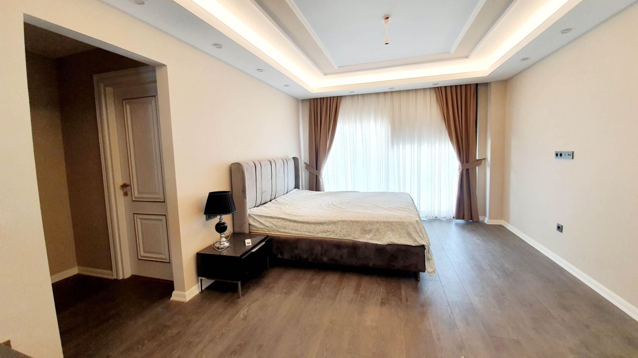 Вилла в Алании, Турция, 675 м² - фото 9