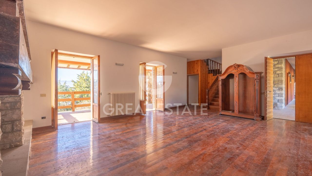 Дом в Монте-Кастелло-ди-Вибио, Италия, 356 м² - фото 10