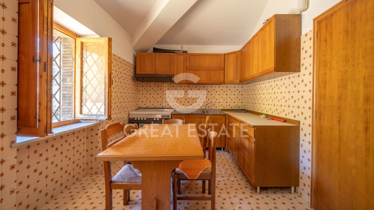 Дом в Монте-Кастелло-ди-Вибио, Италия, 356 м² - фото 13