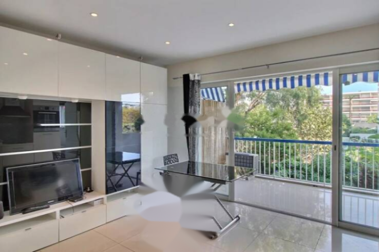 Квартира в Каннах, Франция, 30 м² - фото 2