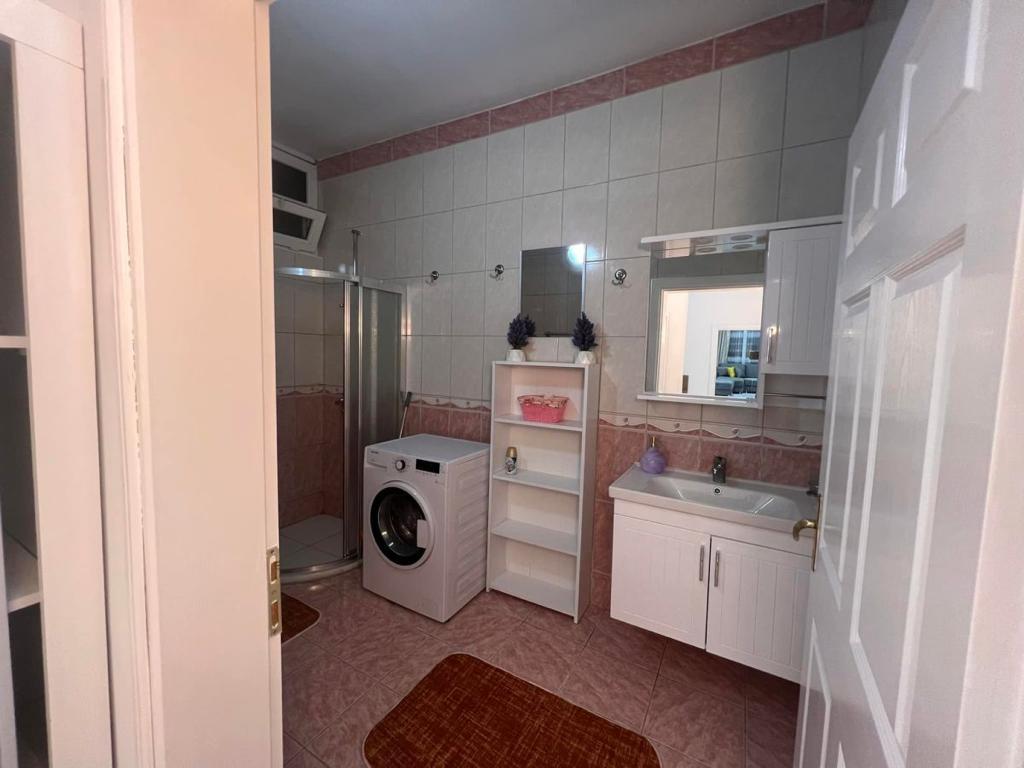 Квартира в Алании, Турция, 75 м² - фото 10