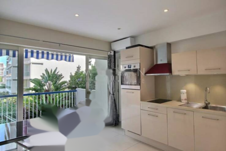 Квартира в Каннах, Франция, 30 м² - фото 3