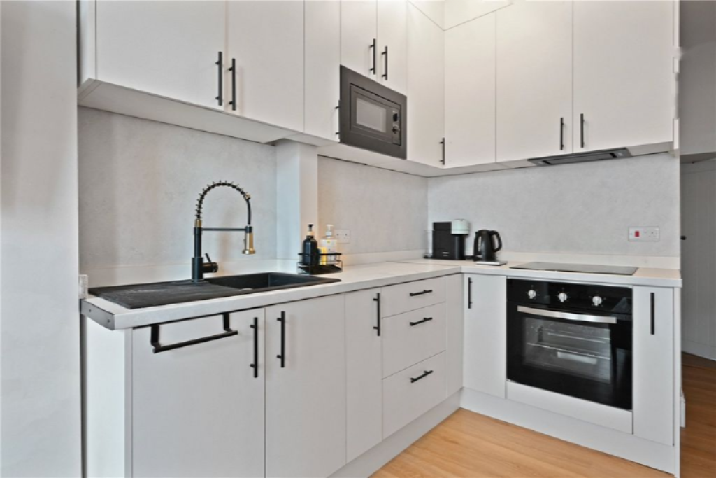 Квартира в Лондоне, Великобритания, 31 м² - фото 7