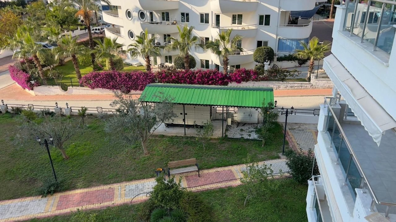 Квартира в Алании, Турция, 65 м² - фото 10