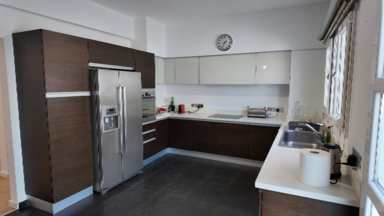 Квартира в Лимасоле, Кипр, 300 м² - фото 9