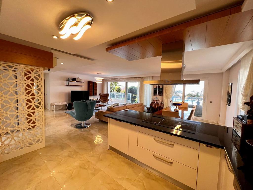 Вилла в Алании, Турция, 700 м² - фото 11