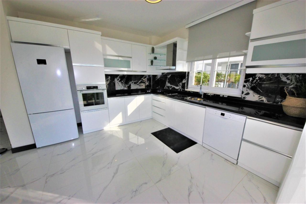 Вилла в Алании, Турция, 220 м² - фото 11