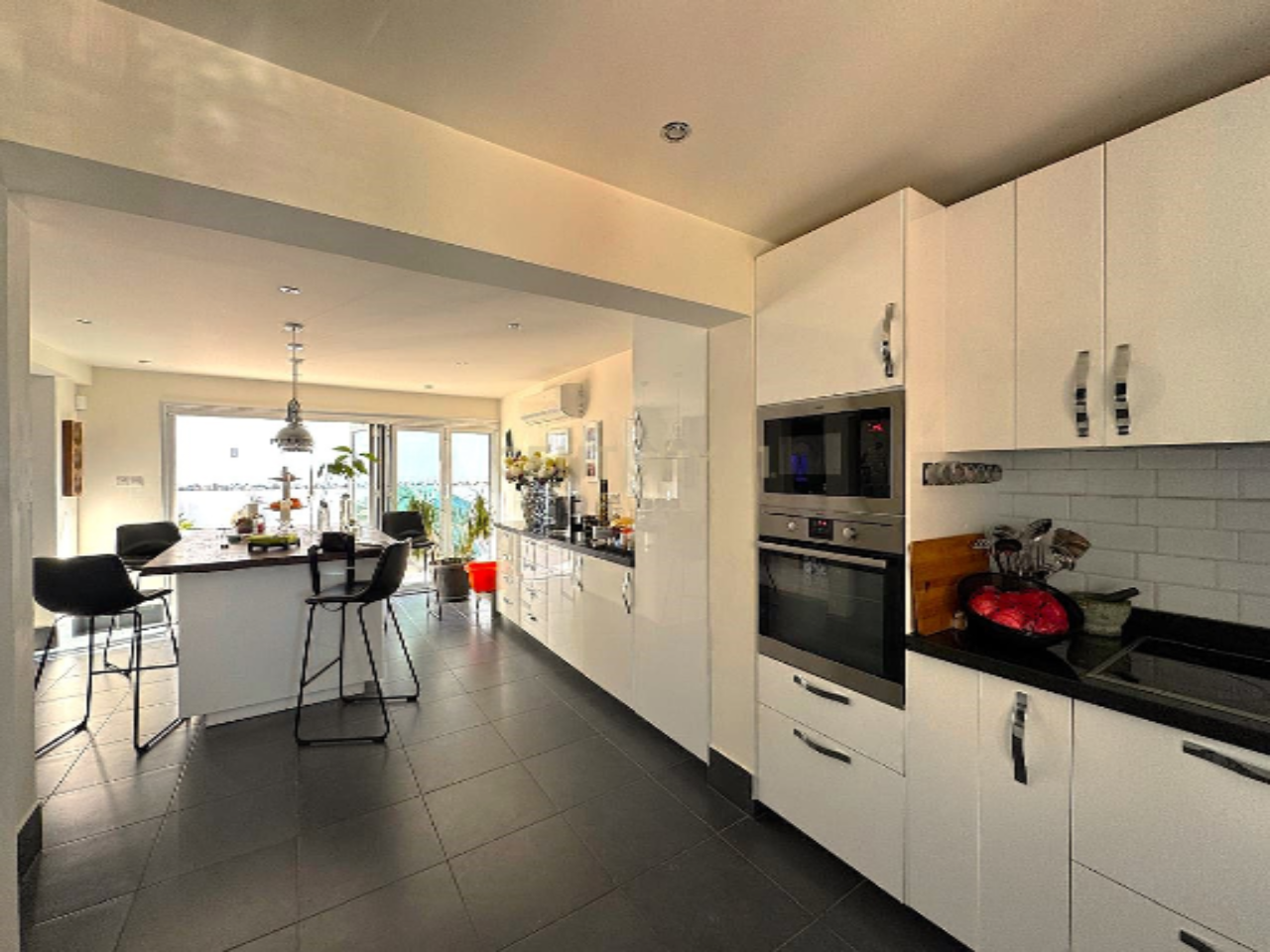 Квартира в Агиос Тихоне, Кипр, 215 м² - фото 12