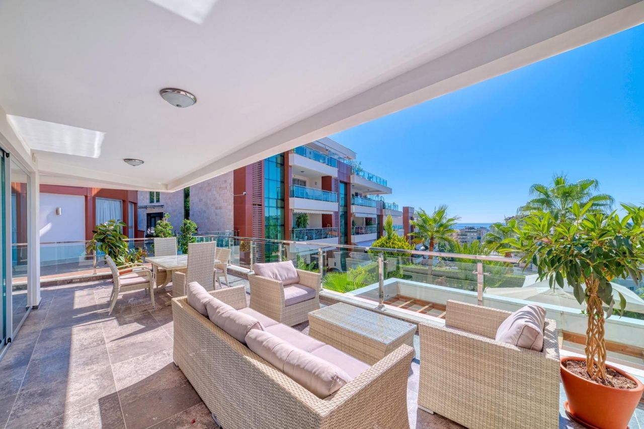 Квартира в Алании, Турция, 130 м² - фото 11