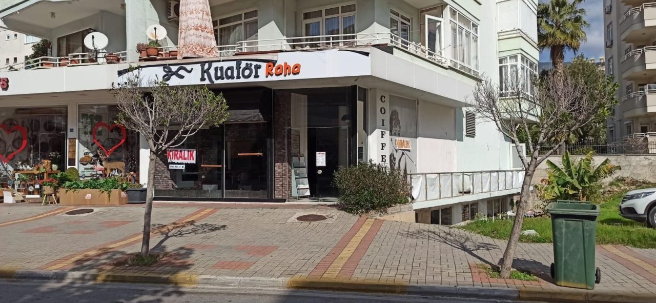 Коммерческая недвижимость в Алании, Турция, 250 м² - фото 11