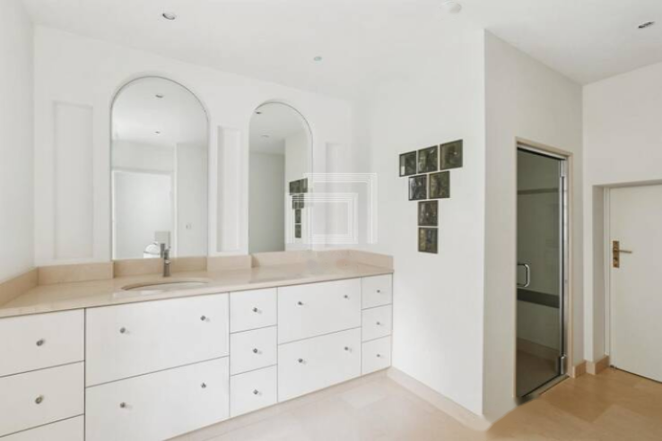 Квартира в Каннах, Франция, 1 403 м² - фото 7