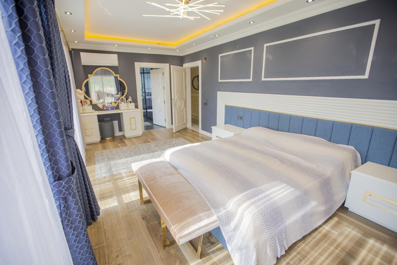 Вилла в Алании, Турция, 400 м² - фото 11